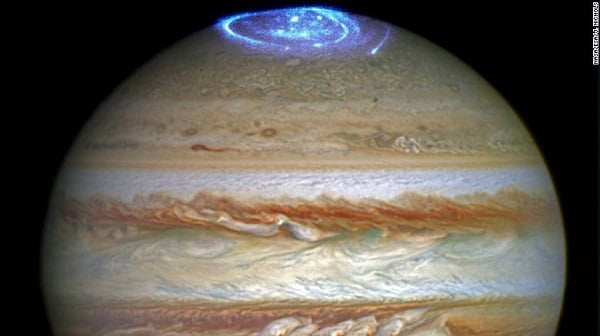 Полярные сияния Юпитера