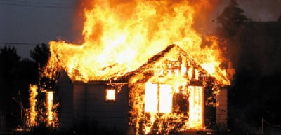 Спиннеры на аккумуляторах сжигают дома и квартиры